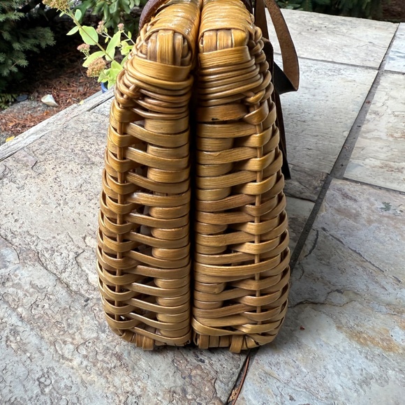 Vintage 1950's-60's Small Medium Wicker and Leather Handbag Purse Handles 13”X7” - Picture 5 of 14